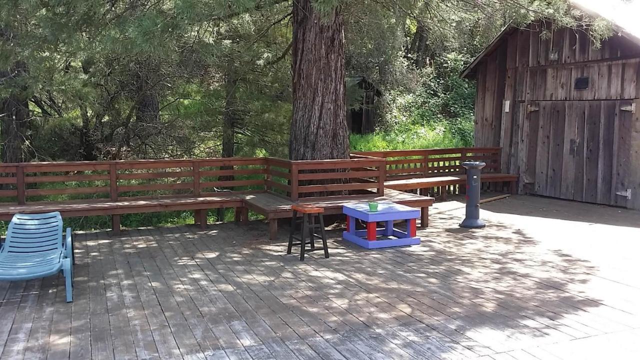 Yosemite International Hostel Groveland Exterior photo